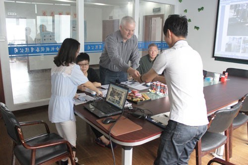 �ݺ�ͬ���c�Ĵ��������P䓃�(ch��)�޿͑�(h��)ǢՄ�F(xi��n)��(ch��ng)2